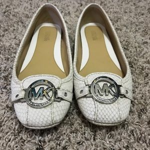 Michael Kors White Snake Skin Flats Size 7